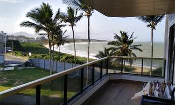 Imagem: Amplo apartamento de 3 quartos, pé na areia