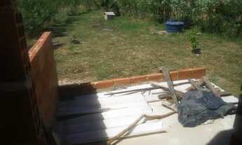 Imagem 6: Terreno ( ler anúncio