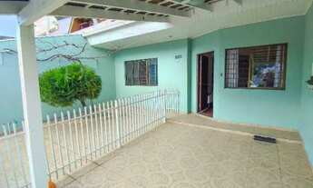 Imagem: Casa Encantadora no Xaxim com 4 quartos