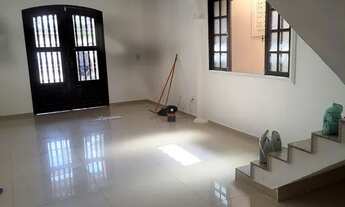 Imagem 3: Excelente, espaçosa, confortavel