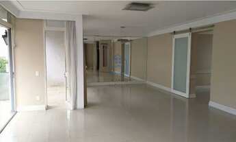 Imagem 3: Espaçoso apartamento nos Jardins com 4 dorm, 1 suíte, 2 vagas