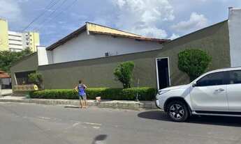 Imagem: Nelson Garcia alugo casa no Cond Bougaville
