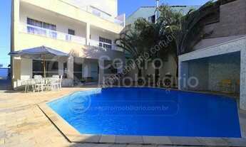 Imagem: CASA à venda com piscina e 3 quartos em