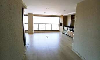 Imagem 6: Apartamento para venda possui 250m², com 3 suítes com closet, em Santana - São Paulo - SP