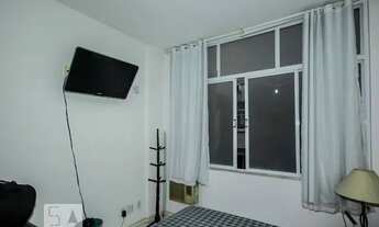 Imagem 2: Apartamento para Aluguel - Copacabana, 1 Quarto, 40 m2