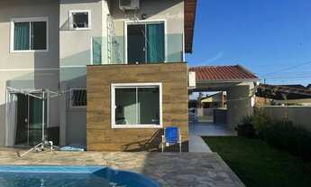 Imagem 4: Sobrado para venda tem 221 metros quadrados com 3 quartos em Princesa do Mar - Itapoá - SC