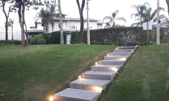 Imagem 2: Moderno sobrado á venda no Condomínio Marambaia,300 m2, 3 suites