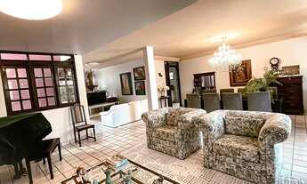 Imagem 6: BELÍSSIMA CASA EM CONDOMÍNIO FECHADO DE ALTO PADRÃO