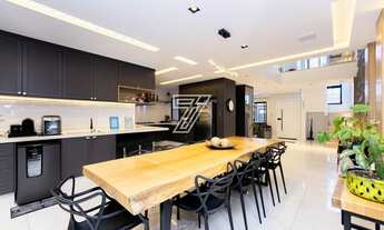 Imagem 3: Triplex a venda possui 215 m quadrados com 3 quartos em Campo Comprido - Curitiba - PR