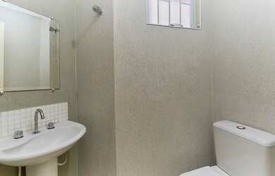 Imagem 5: Sobrado 128M2 área privativa-3 quartos/1 Suíte no Santa Cândida - Curitiba - PR