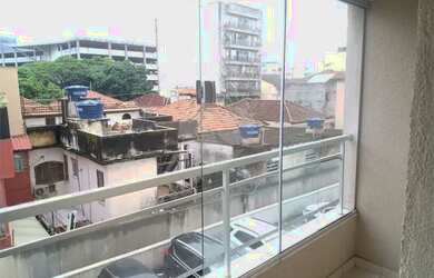 Imagem 4: Apartamento com 2 quartos à venda ou aluguel em Tijuca - RJ