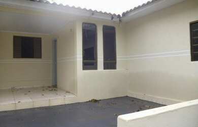 Imagem 2: Casa no Jd Batel com terreno inteiro