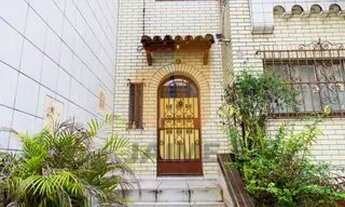 Imagem: Casa assobradada com 180 m2 e uma vaga