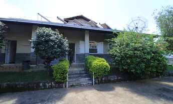 Imagem 5: Fazenda/Sítio/Chácara para venda possui 208 metros quadrados com 4 quartos