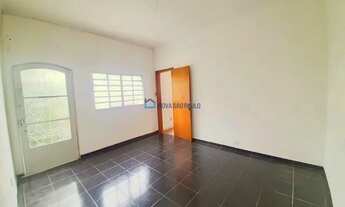 Imagem 6: Casa Térrea com 230m² de área Util e 390m² de área Total, 4 Dormitórios, 1 Suíte, 2 Vagas