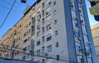 Imagem 2: Cobertura com 2 quartos e vaga de garagem no bairro Cidade Baixa por R$690 mil