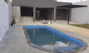 Imagem: Casa com Piscina na 26 de Setembro