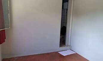 Imagem 3: Aluga-se Kitnet Quarto com aluguel por R$500 /mês