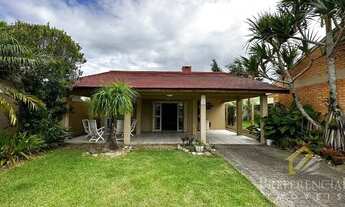 Imagem 2: Casa e Sobrado de 3 dormitórios à Venda - Xangri-lá