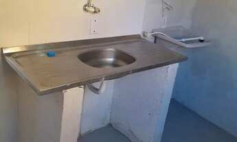 Imagem: Kitinete. Valor 400,00