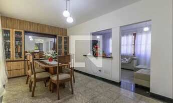 Imagem 2: Casa à Venda - São Lucas, 4 Quartos, 286 m2