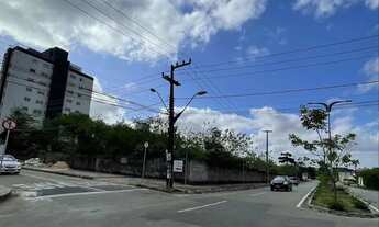 Imagem 2: TERRENO NO CALHAU COM 3.200m2 PX AO BARRAMAR