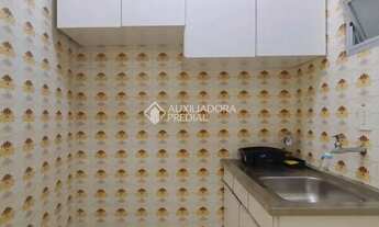 Imagem 7: Apartamento para Locação no Centro de Florianópolis - Elegância e Praticidade