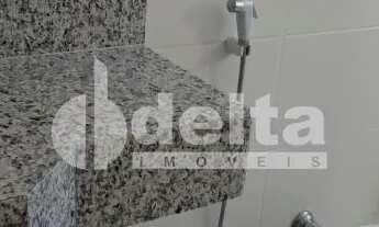 Imagem 5: Casa no condomínio Royal Park disponível para venda em Uberlândia-MG