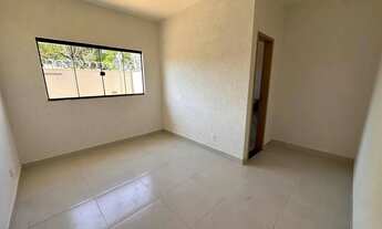 Imagem 6: Casa no Conjunto Vera Cruz: 2 Quartos (1 Suíte), Jardim e Detalhes em Granito por R$ 304 M