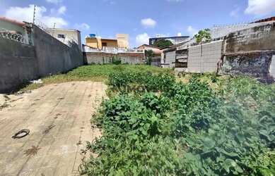 Imagem 2: Terreno à venda no bairro de Ponta Negra, Natal, RN - próximo a Av do Praia Shopping e Pra