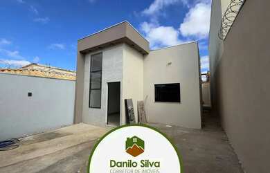 Imagem: Casa em lote amplo no Terra Jardim