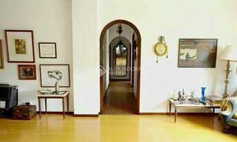 Imagem 2: Apartamento com três dormitórios à venda no centro de Caxias do Sul