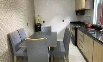 Imagem 2: Casa situada no bairro Tarumã, com 3 quartos sendo 2 suítes, 3 banheiros