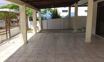 Imagem 7: Alugo excelente casa no centro rua Barão do Rio Branco n. 234