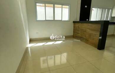 Imagem 6: Casa residencial com 3 quartos sendo 1 suíte disponível para locação no Bairro Minas Gerai