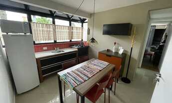 Imagem 3: Lindo apartamento mobiliado e decorado com sacada e vaga de garagem fixa no Alto da XV