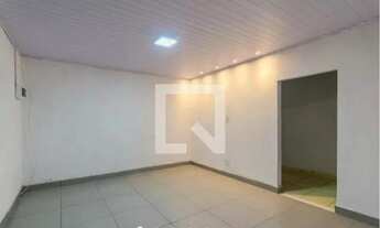 Imagem 4: Terreno de 300 metros quadrados, 150 de área construída