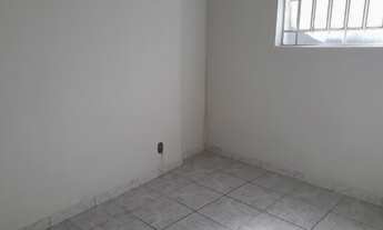 Imagem 6: Bairu, ótimo 2/4, térreo, copa cozinha, área de serviço, piso frio