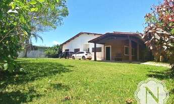 Imagem: Casa com espaço para piscina à venda perto