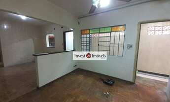 Imagem: Casa em Rua Tranquila no Bosque