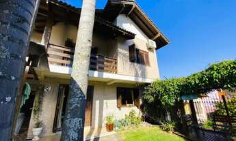 Imagem 3: OTIMA SOBRADO Casa com 3 dormitórios