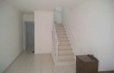 Imagem 2: Sobrado com 2 dormitórios à venda, 68 m² por R$ 215.000,00 - Jardim Glória - Praia Grande