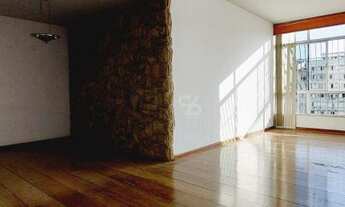 Imagem 2: Paulo Gustavo, amplo apartamento de 3 quartos/1suíte, andar alto, vista parcial mar. 1 vag