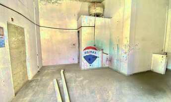 Imagem 2: LOJAS EM GALERIA