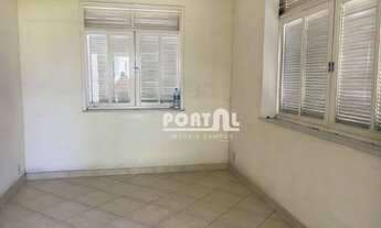 Imagem 3: Venda - Casa com 3 quartos, mais imóvel anexo com 2 quartos