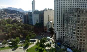 Imagem 2: Centro, Av. Rio Branco, conjunto de salas com banheiro e cozinha