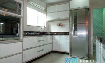 Imagem 6: Casa tipo sobrado em Balneário Camboriú