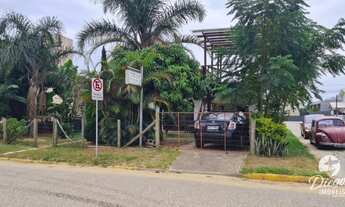 Imagem: Terreno com 4 kitnets em Garopaba SC