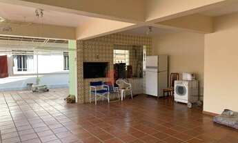 Imagem 7: Casa com amplo terreno no Hugo Lange