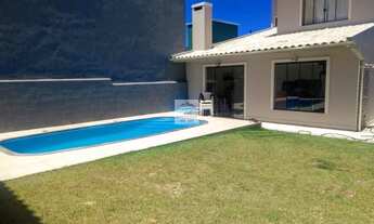 Imagem 4: Casa para venda tem 170 metros quadrados com 3 quartos em Ambrósio - Garopaba - SC